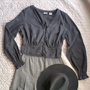 Levi’s Black Smocked Waist Long Sleeve Top - Size Small